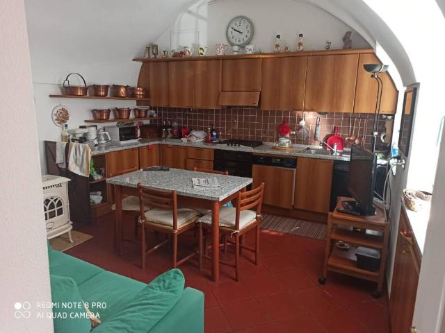 Casa indipendente in vendita a Calizzano SV