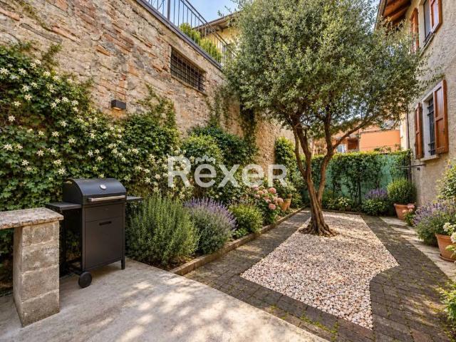 Casa indipendente in vendita a Calolziocorte LC