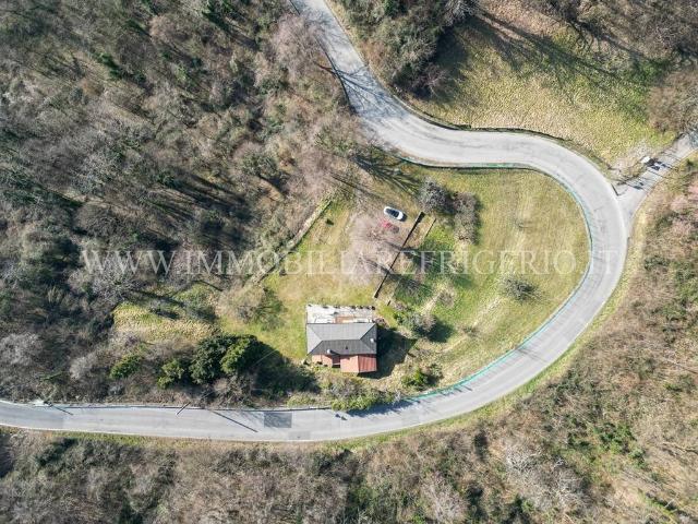 Casa indipendente in vendita a Calolziocorte LC