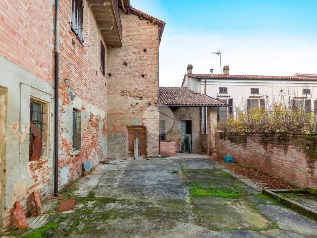 Casa indipendente in vendita a Calliano AT