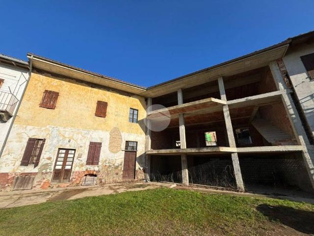 Casa indipendente in vendita a Calliano AT