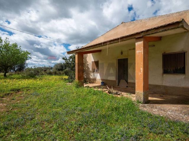 Casa indipendente in vendita a Caltagirone CT