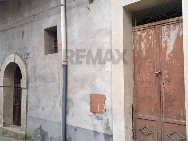 Casa indipendente in vendita a Caltagirone CT