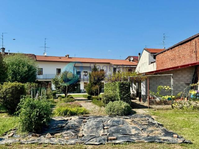 Casa indipendente in vendita a Caltignaga NO