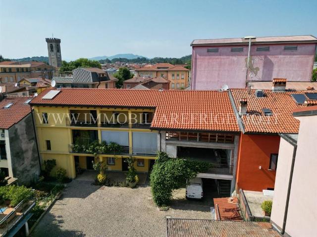 Casa indipendente in vendita a Calusco d'Adda BG