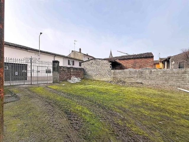 Casa indipendente in vendita a Calvatone CR