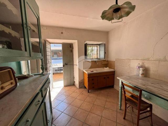 Casa indipendente in vendita a Calvi dell'Umbria TR