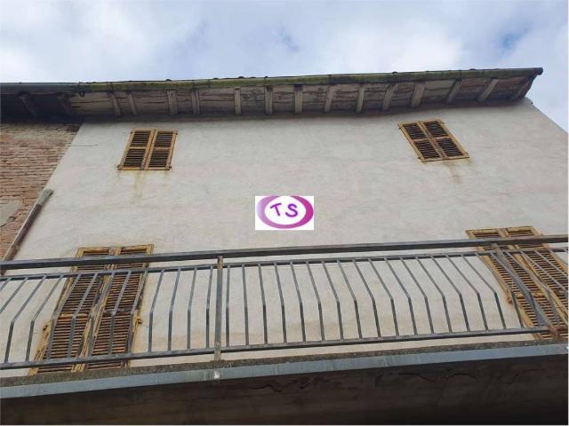 Casa indipendente in vendita a Camagna Monferrato AL