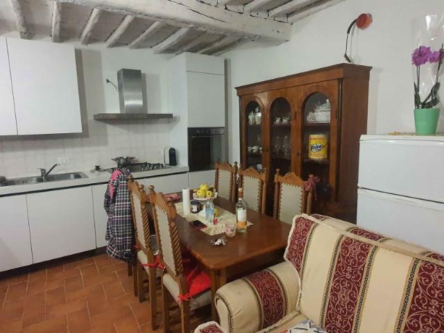 Casa indipendente in vendita a Camaiore