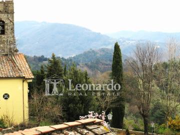 Casa indipendente in vendita a Camaiore, Collina