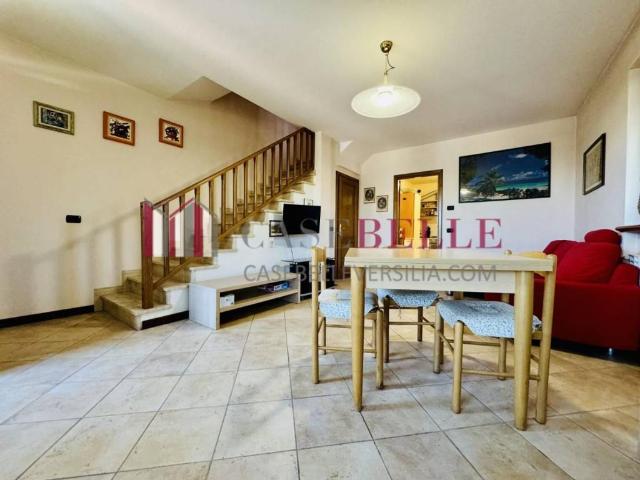 Casa indipendente in vendita a Camaiore LU