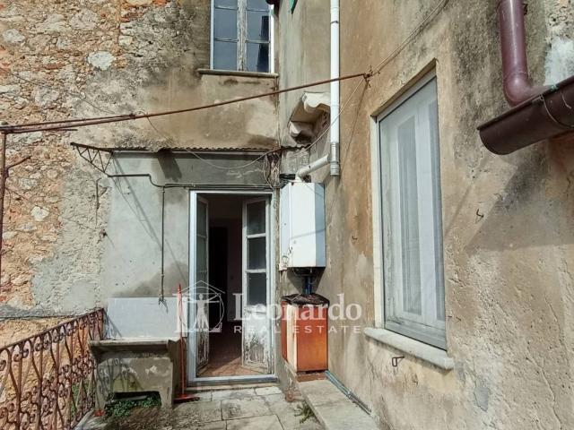 Casa indipendente in vendita a Camaiore LU