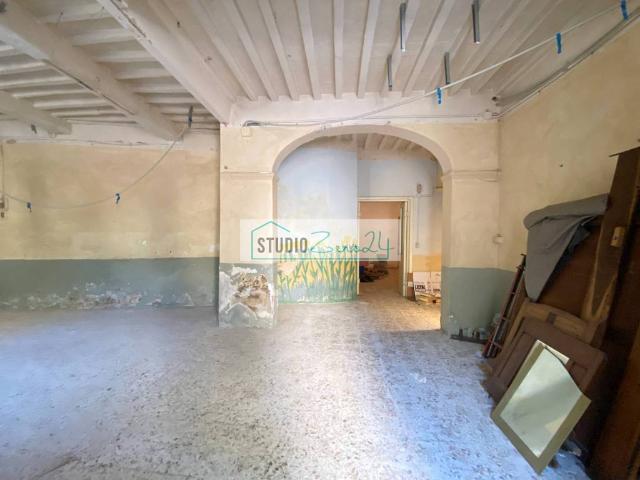 Casa indipendente in vendita a Camaiore LU