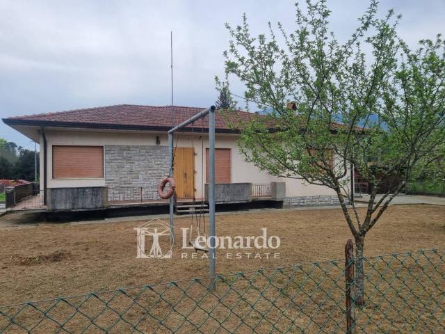 Casa indipendente in vendita a Camaiore LU