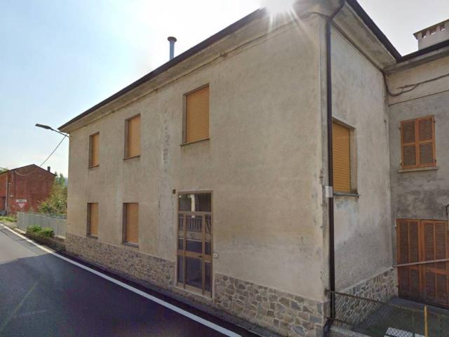 Casa indipendente in vendita a Camerana CN