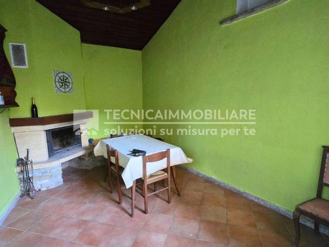 Casa indipendente in vendita a Camerana CN
