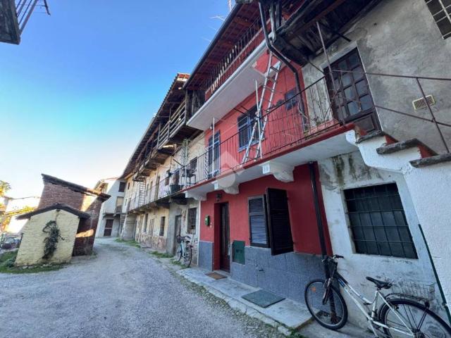 Casa indipendente in vendita a Cameri NO