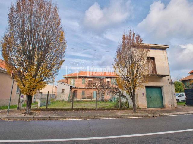 Casa indipendente in vendita a Cameri NO