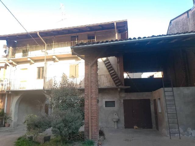 Casa indipendente in vendita a Cameri NO