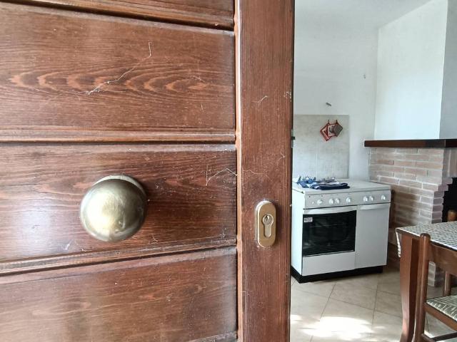 Casa indipendente in vendita a Camerino MC