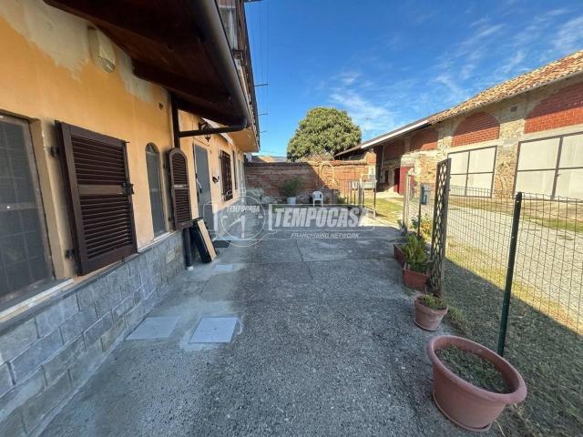 Casa indipendente in vendita a Camino