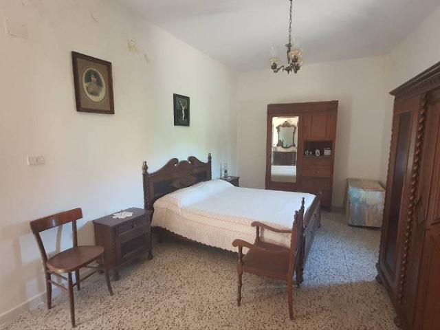 Casa indipendente in vendita a Camigliano CE