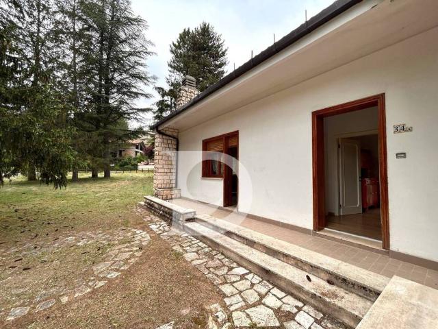 Casa indipendente in vendita a Campo di Giove AQ