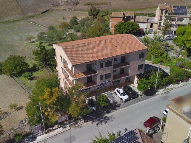 Casa indipendente in vendita a Campobello di Licata AG