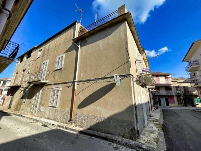 Casa indipendente in vendita a Campobello di Licata AG