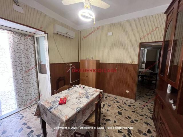 Casa indipendente in vendita a Campofelice di Roccella PA