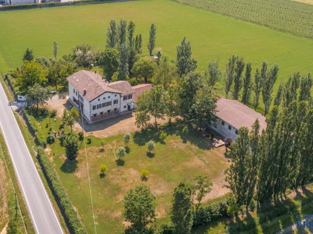 Casa indipendente in vendita a Campogalliano MO