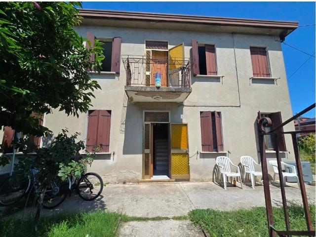 Casa indipendente in vendita a Camponogara VE