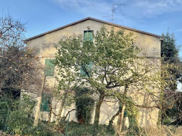 Casa indipendente in vendita a Camposanto MO