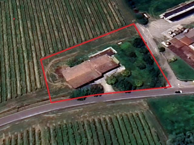 Casa indipendente in vendita a Campagnola Emilia RE