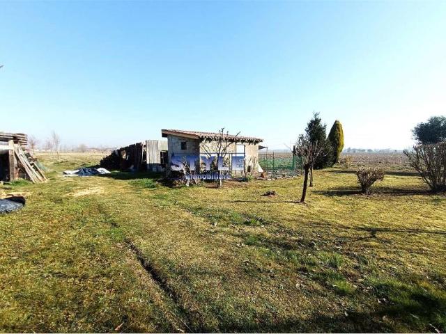 Casa indipendente in vendita a Campagna Lupia VE
