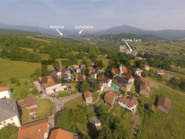 Casa indipendente in vendita a Campi, Albareto