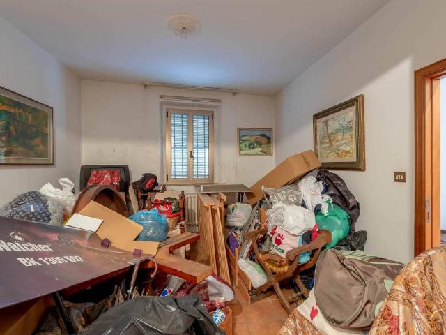 Casa indipendente in vendita a Campi Bisenzio FI