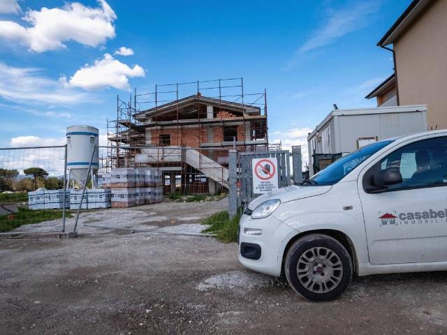Casa indipendente in vendita a Campi Bisenzio FI