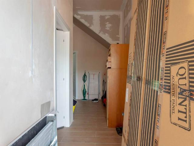 Casa indipendente in vendita a Campi Bisenzio FI