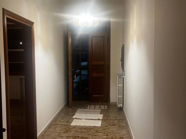 Casa indipendente in vendita a Campi Bisenzio FI