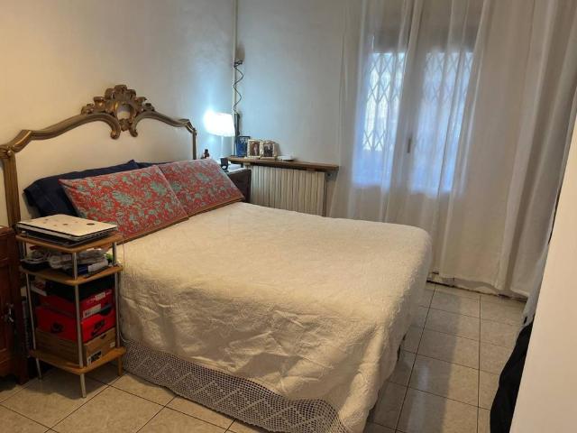 Casa indipendente in vendita a Campi Bisenzio FI