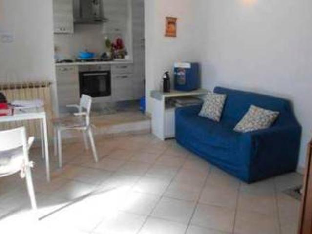 Casa indipendente in vendita a Campi Bisenzio FI