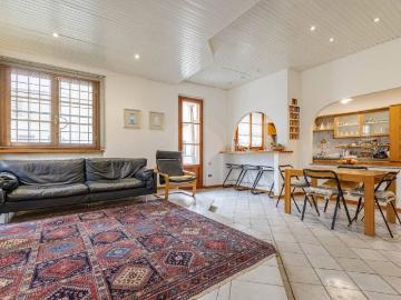 Casa indipendente in vendita a Campi Bisenzio FI