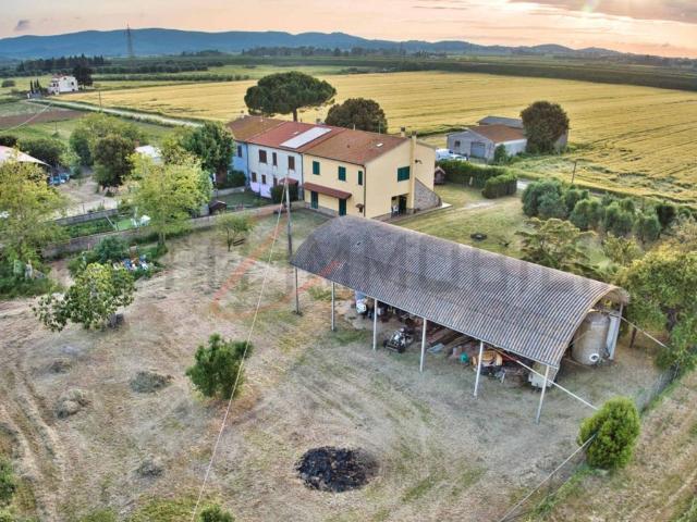 Casa indipendente in vendita a Campiglia Marittima LI