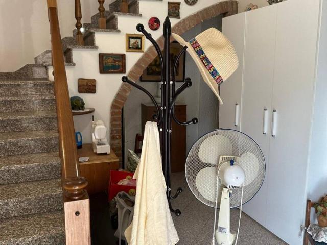 Casa indipendente in vendita a Campiglia Marittima LI