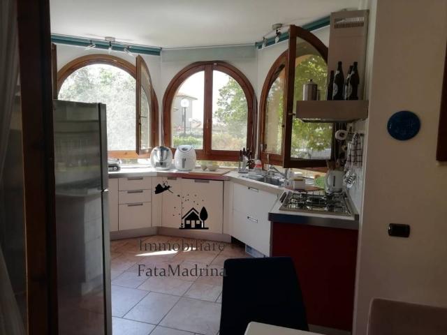 Casa indipendente in vendita a Campiglia Marittima LI