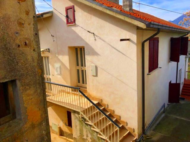 Casa indipendente in vendita a Campli TE