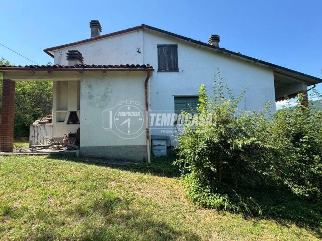 Casa indipendente in vendita a Camugnano BO