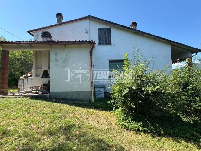 Casa indipendente in vendita a Camugnano