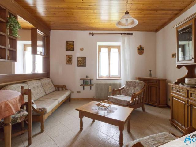 Casa indipendente in vendita a Canal San Bovo TN